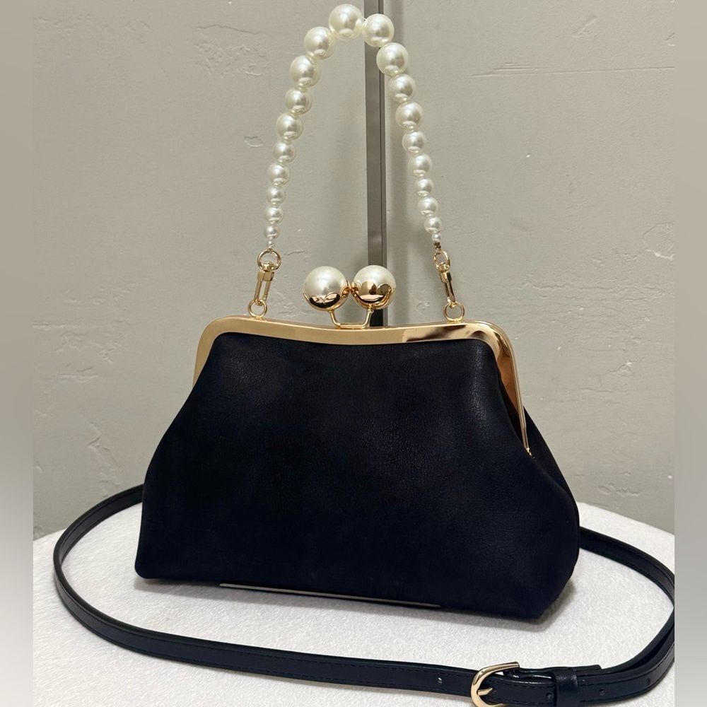 Black Nubuck Cowhide Handmade Pearl Shaped Kisslock Frame Bag, Multi Use Style